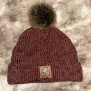 ✨NWOT✨ Carhartt beanie fleece lined raisin color